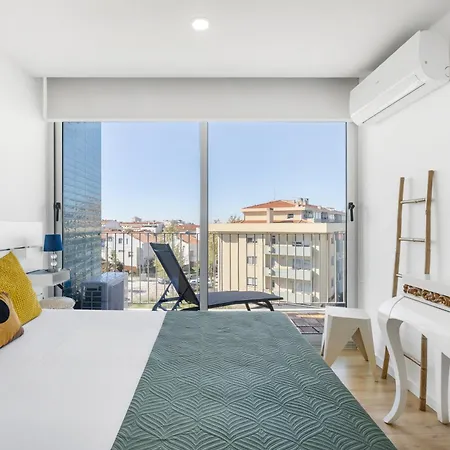 Blue Breeze Espinho I Relax&Swim Apartment *