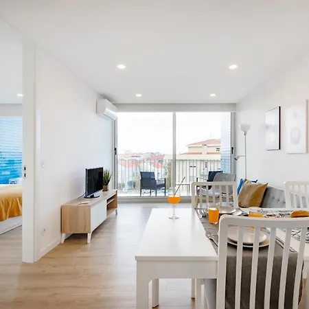 1br Sunny Vibes With Pool * Espinho
