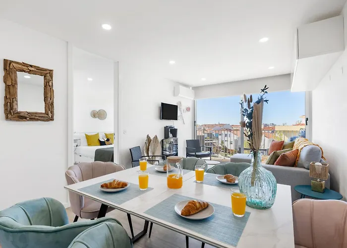 Apartamento Blue Breeze | Pool View, Gym & Balcony Espinho (Aveiro)