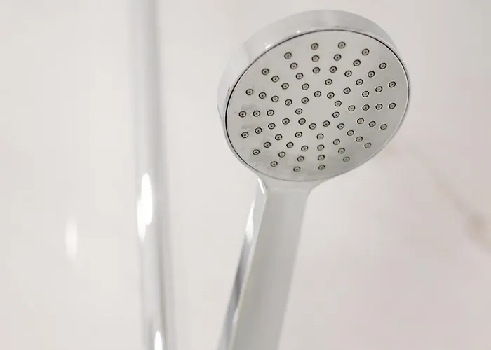 公寓 Blue Breeze | Pool View, Gym & Balcony 埃斯平霍